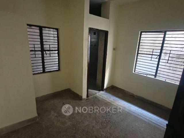 2 BHK Flat In South House Apartments For Sale In Purasaiwak