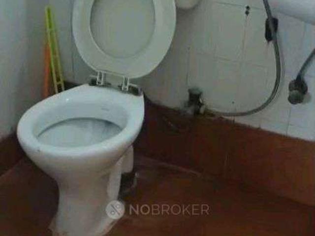 2 BHK Flat In Southend Apartments for Rent In Dayal Bagh Co