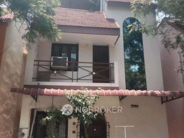 2 BHK Flat In Southern Shelters Apartment for Rent In 116 S