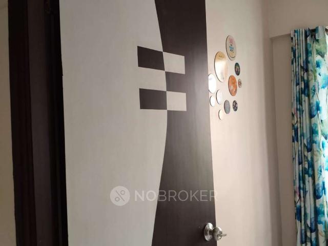 2 BHK Flat In Squarefeet Grand Square for Rent In Grand Square Complex Building No D1, d2