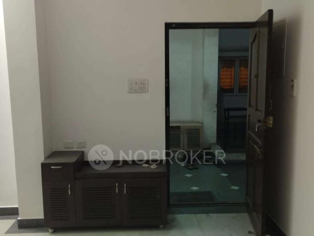 2 BHK Flat In Sree Mahalakshmi, Thiruvanmiyur for Rent In Kottivakkam