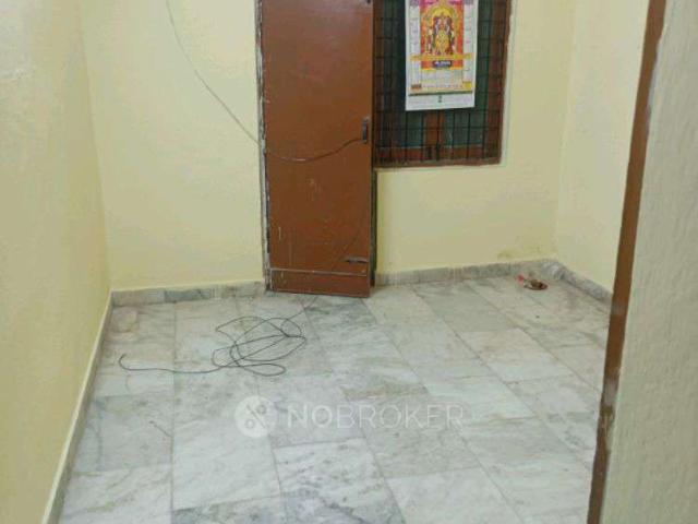2 BHK Flat In Sree Sai Complex, Shivaji Nagar For Sale In Shivaji Nagar