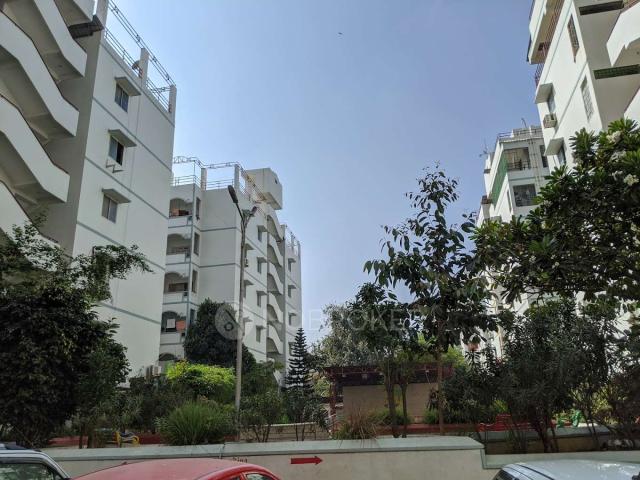 2 BHK Flat In Sreela Towers for Rent In Kukatpally