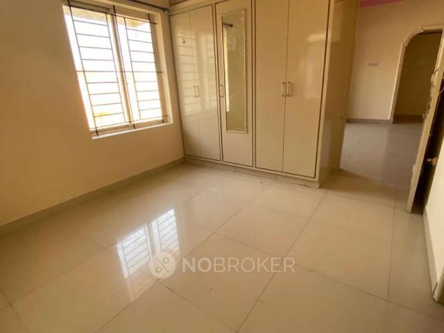 2 BHK Flat In Sreenivas Apartment for Rent In Marathahalli