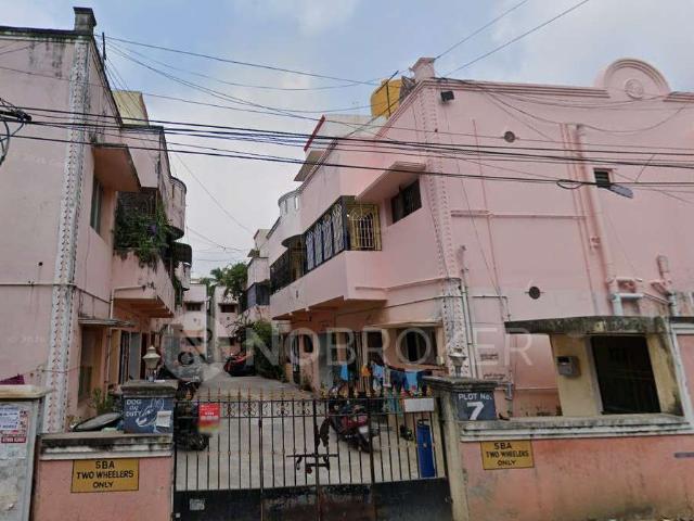 2 BHK Flat In Sri Balaji Apartments, hasthinapuram Chrompet F