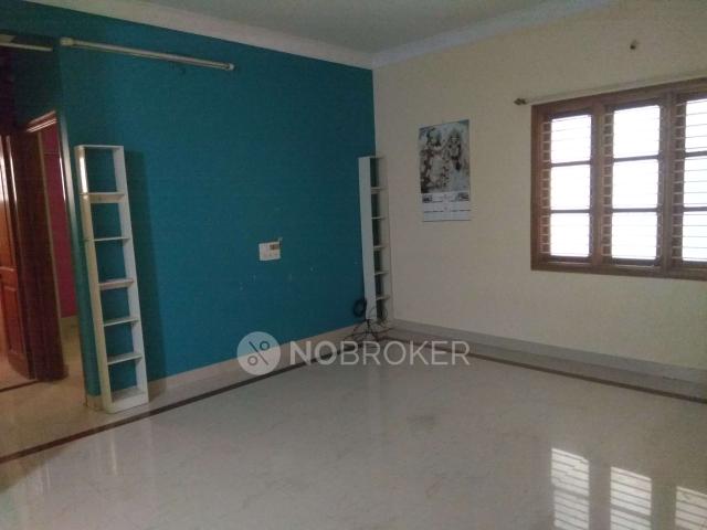 2 BHK Flat In Sri Lakshmi Arcade For Sale In Srirampura