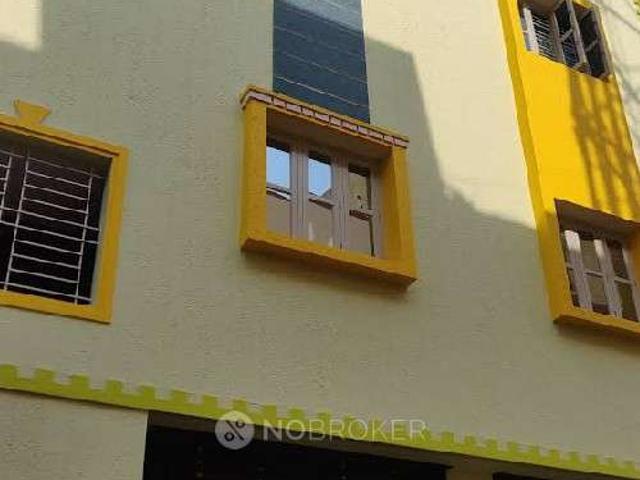 2 BHK Flat In Sri Laxmi Aprtment for Lease In Hosa Road