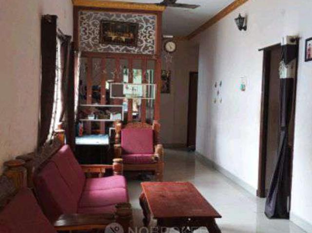 2 BHK Flat In Sri Nandagopalan Flats, Iyyappanthangal For Sa