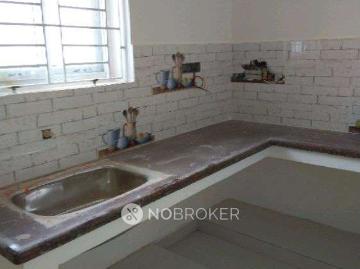 2 BHK Flat In Sri Sai Apartment for Lease In Poonamallee