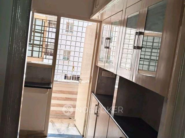 2 BHK Flat In Sri Sai Vevek Homes for Rent In Narsingi
