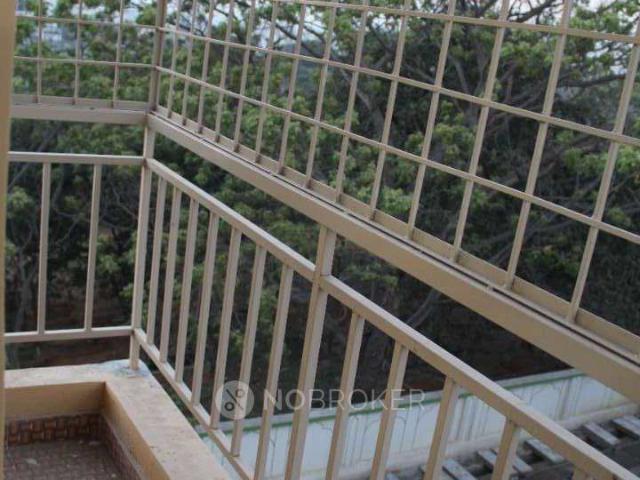 2 BHK Flat In Srivari Bliss For Sale In Jp Nagar