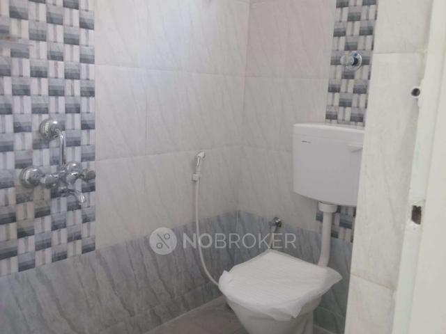 2 BHK Flat In Sriven Exotica, Singasandra For Sale In Singasandra