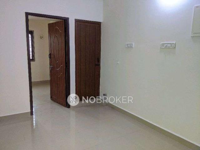 2 BHK Flat In Sruthi Apartment for Rent In Medavakkam