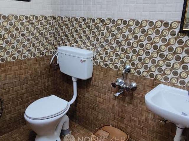 2 BHK Flat In Sss Apartment For Sale In Kuberan Nagar, Mad