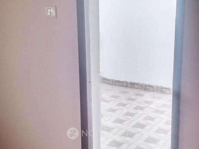 2 BHK Flat In Tte Kavyam For Sale In Madipakkam