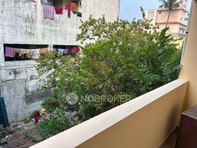 2 BHK Flat In Templeview Apartment for Rent In Ponniamman N