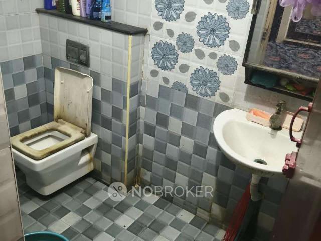 2 BHK Flat In Thirumala Apartments, Velachery, for Lease In Velachery
