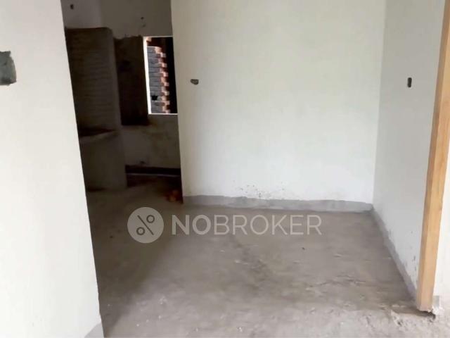 2 BHK Flat In Thiyaga Ganapathy Apartment For Sale In Kundrathur Murugan Temple