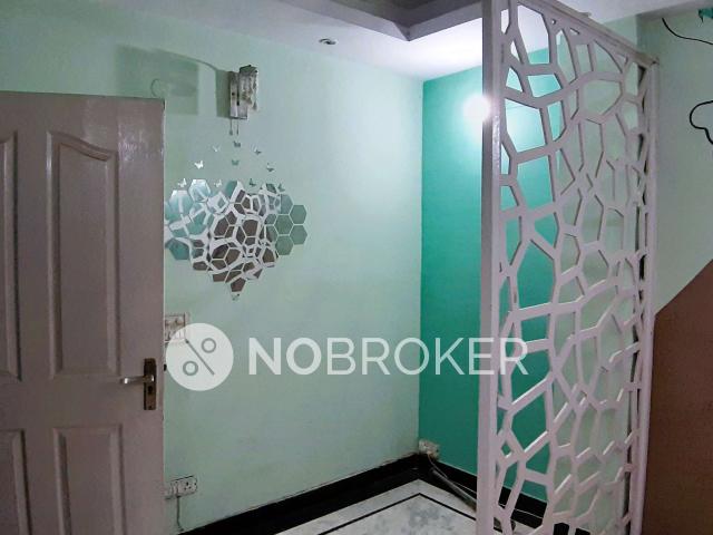 2 BHK Flat In Tia Apartment For Sale In Mahavir Enclave Par