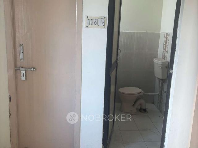 2 BHK Flat In Tnhb Athipet for Rent In Ambattur