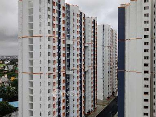 2 BHK Flat In Tnhb Hig Apartment For Sale In Ambattur