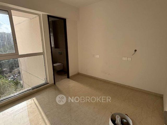 2 BHK Flat In Transcon Triumph For Sale In Andheri West