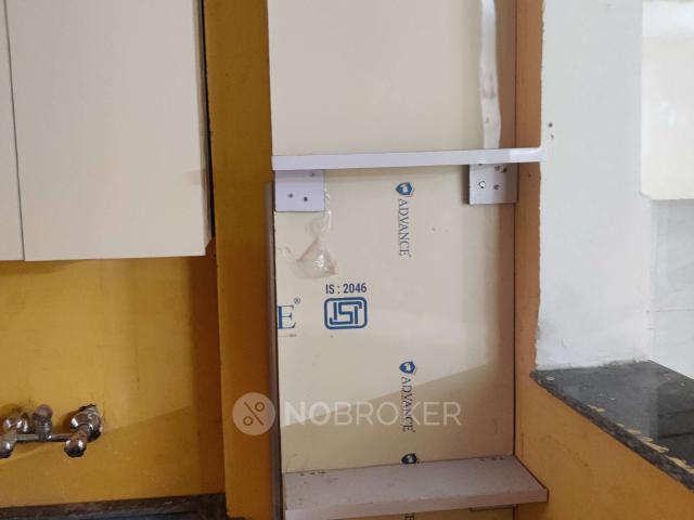 2 BHK Flat In Uer Heights for Rent In Lok Nayak Puram