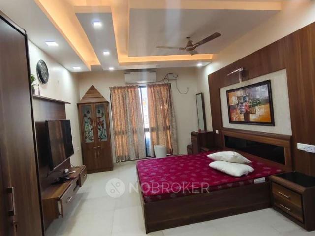 2 BHK Flat In Ukn Belvista for Rent In Whitefield