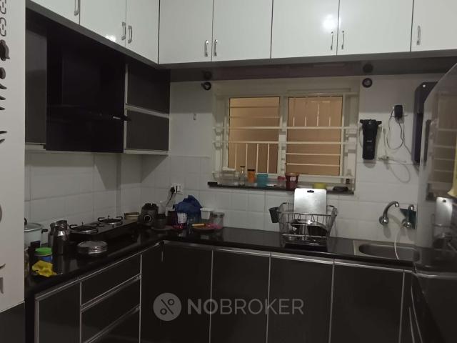 2 BHK Flat In United Highlands for Rent In Marathahalli