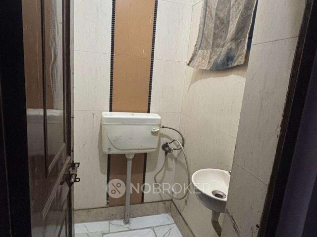 2 BHK Flat In Unnati Appartment for Rent In Paschim Vihar