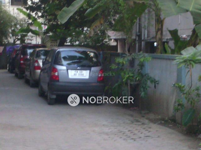 2 BHK Flat In Vvs Sunflower Apartment for Lease In Saligramam
