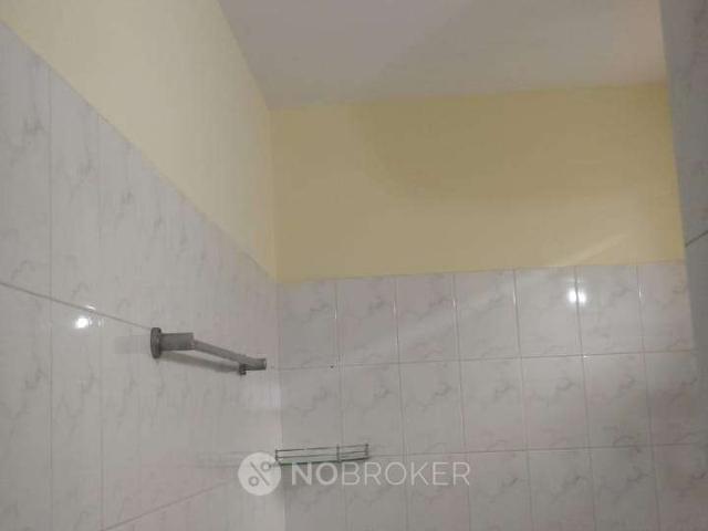 2 BHK Flat In Vanshee Eldorado Apartment, Marathahalli for R