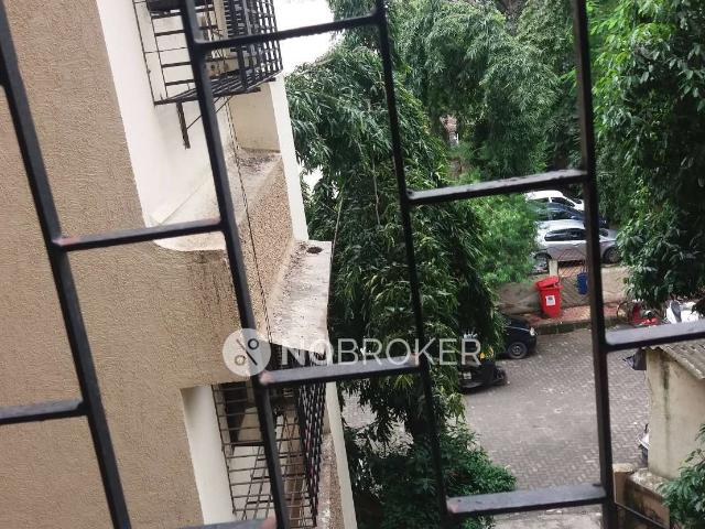 2 BHK Flat In Vasant Aangan Chs For Sale In Kandivali West