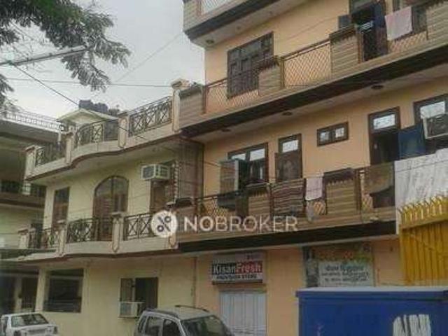 2 BHK Flat In Vashundhara Sector 1 for Rent In Vasundhara