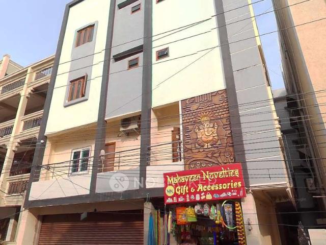 2 BHK Flat In Vashinavi Perfect Towers for Rent In Pragathi Nagar