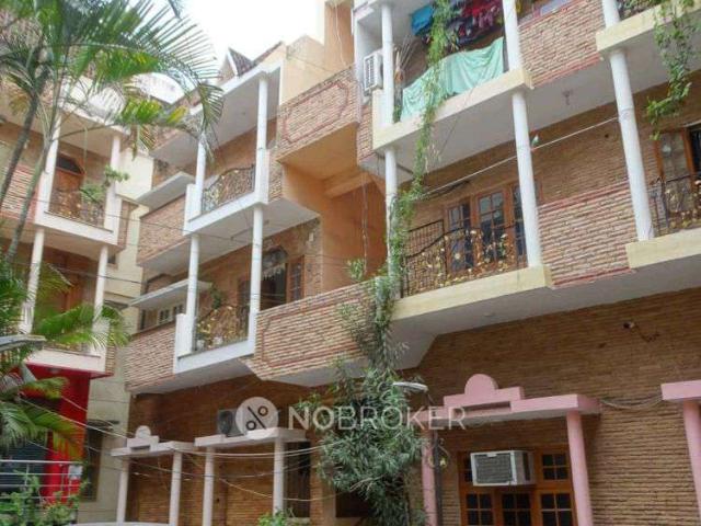 2 BHK Flat In Vedant Paradise For Sale In Malakpet