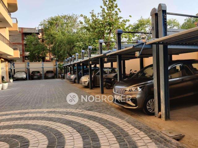 2 BHK Flat In Vedantam Minaret, Indirapuram for Rent In Indirapuram