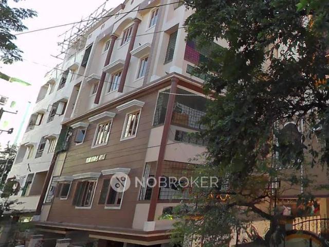 2 BHK Flat In Vekatadri Nivas for Rent In K P H B Phase 6