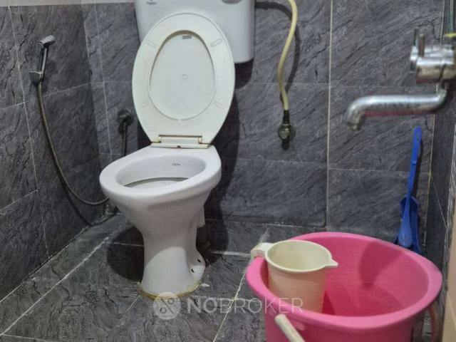 2 BHK Flat In Vh Royal Mist, Heelalige For Sale In Heelalige