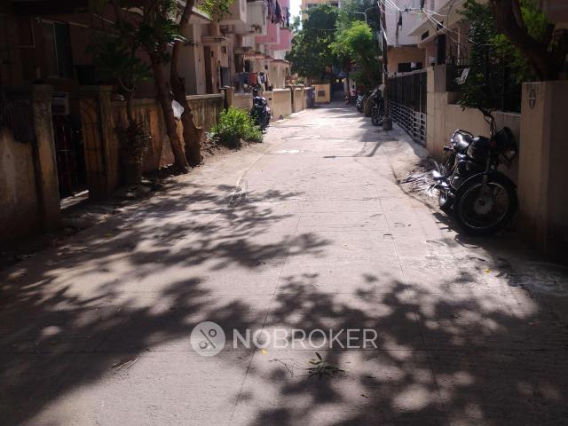 2 BHK Flat In Vignesh Flats for Lease In Besant Nagar