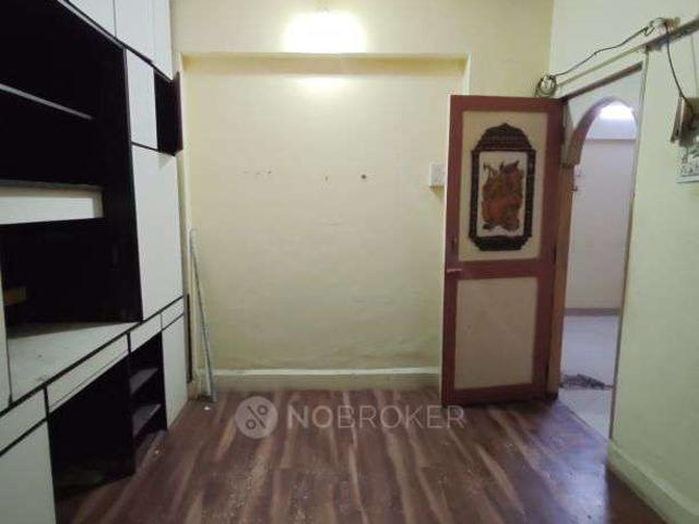 2 BHK Flat In Vidhatta C. H.s for Rent In Thane West