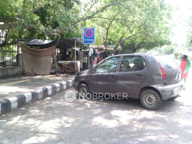 2 BHK Flat In Vikas Apartment for Rent In Ankur Vihar