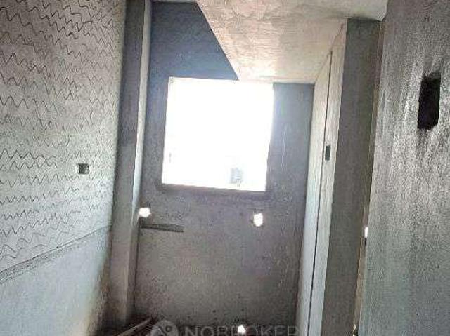 2 BHK Flat In Vijaya House for Lease In Injambakkam