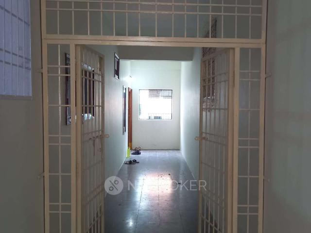 2 BHK Flat In Vijaya Laxmi Annexe For Sale In South India S