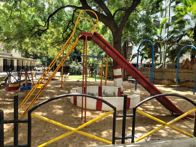 2 BHK Flat In Villa Heights For Sale In Begumpet