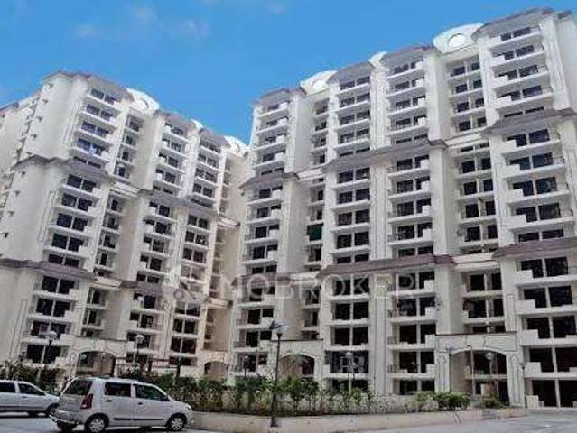 2 BHK Flat In Vinayak Tower Mahagunpuram Ghaziabad for Rent In Mahagunpuram