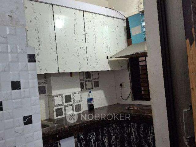 2 BHK Flat In Wave 9 for Rent In Uttam Nagar