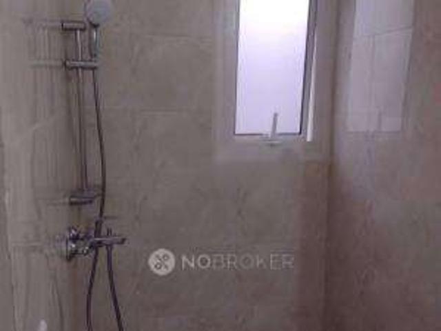 2 BHK Flat In Wave Executive Floors Nh 24 Ghaziabad, Wave Ci