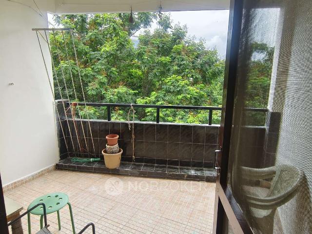 2 BHK Flat In Whisper Woods for Rent In Hi Tech City