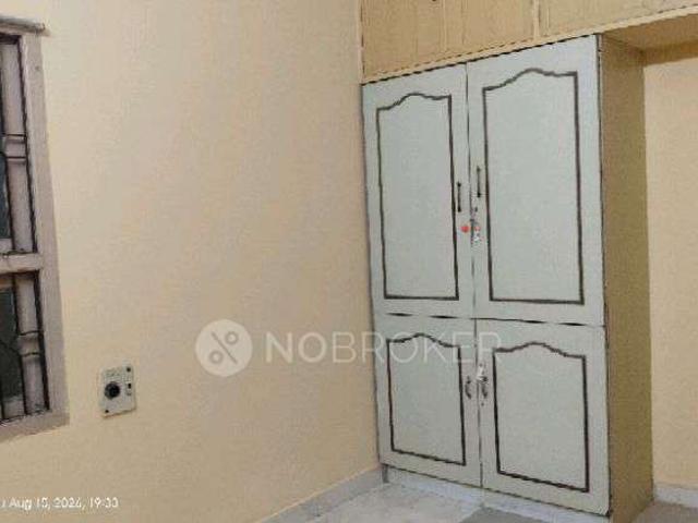 2 BHK Flat In Yamuna Apartments, medavakkam for Rent In Sakt